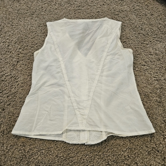 White House Black Market Cream Silk Blend Lace Sleeveless Blouse, Size XS - Picture 6 of 6